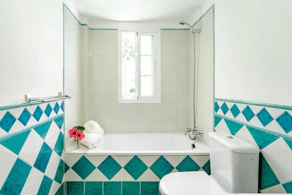 Peaceful Townhouse In Costabella Apartment Marbella