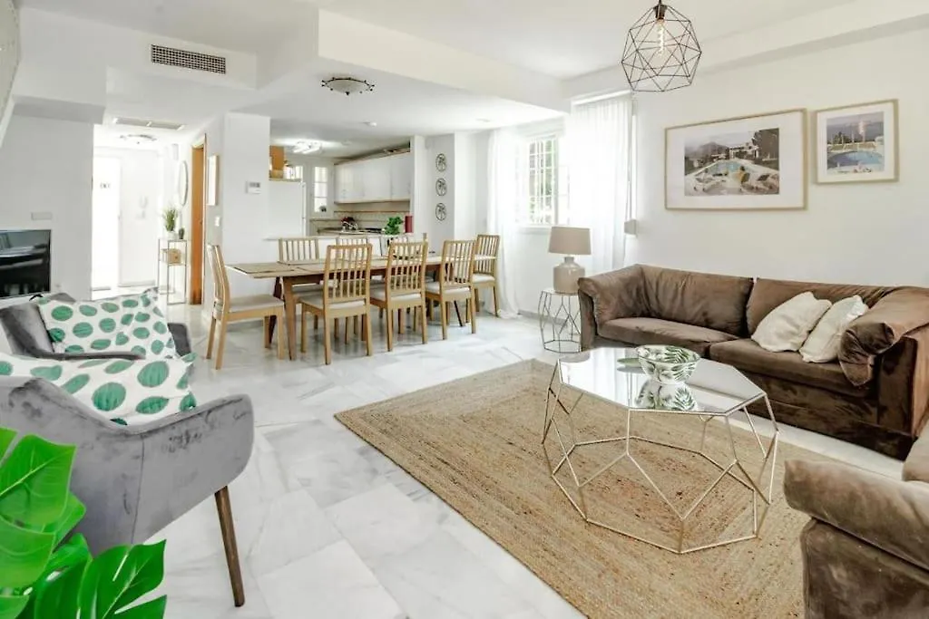 Peaceful Townhouse In Costabella Apartment Marbella