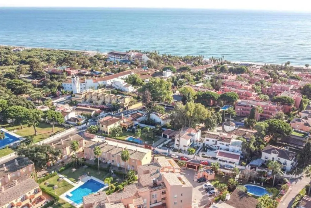 Peaceful Townhouse In Costabella Apartment Marbella