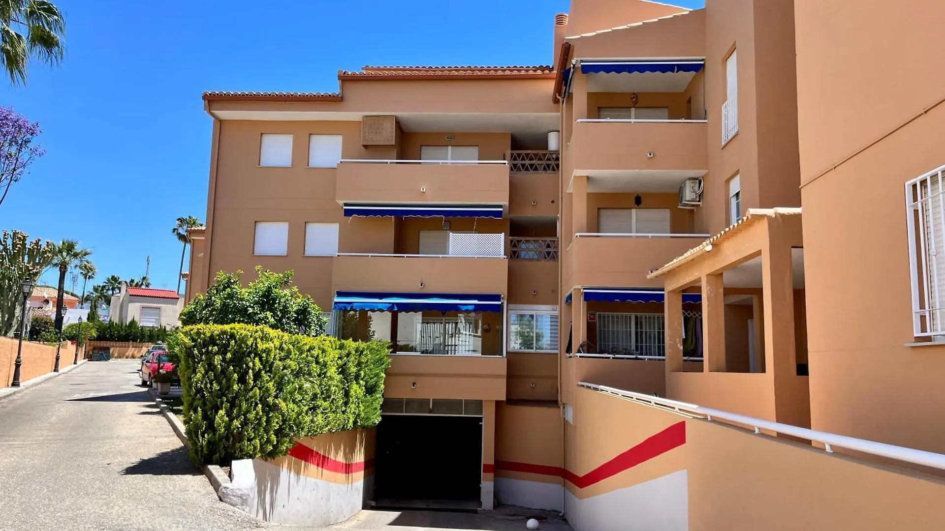 Peaceful Townhouse In Costabella Apartment Marbella Spain