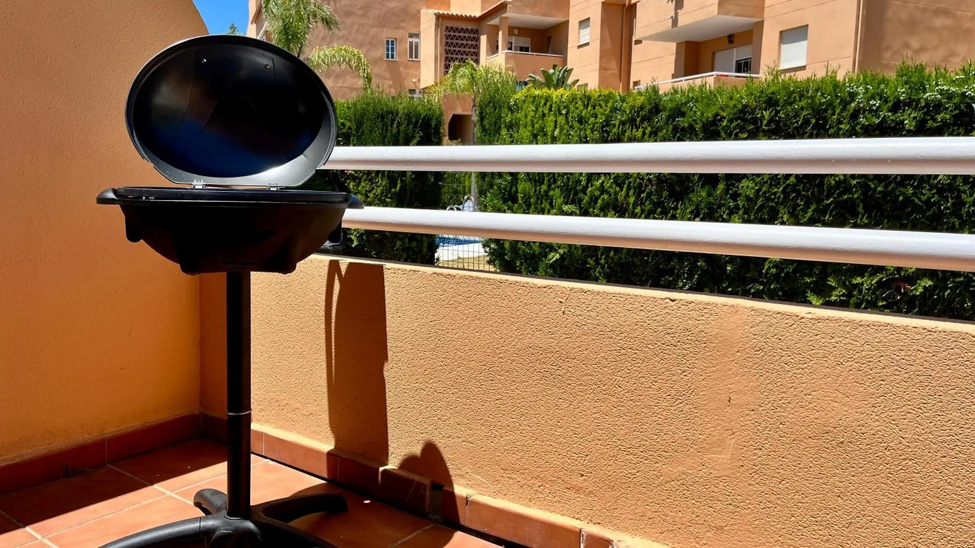 Peaceful Townhouse In Costabella Apartment Marbella